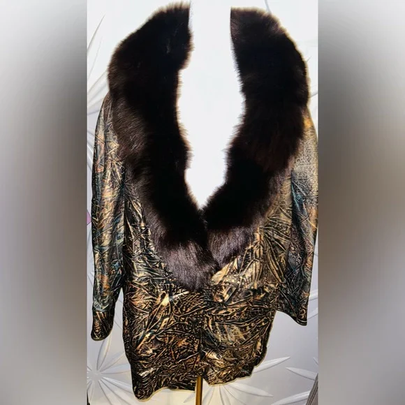 Vintage Jacobson’s Leathercraft black/gold jacket with black (*fox) fur collar. - Picture 9 of 10